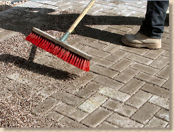 jointing permeable paving