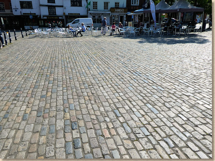 market square pavement cafe