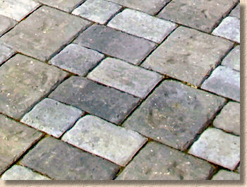 Regatta paving