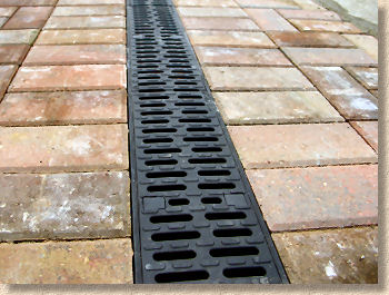 Class B plastic grating