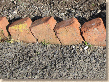 clay brick sawtooth edging