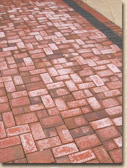 efflorescence on clay pavers