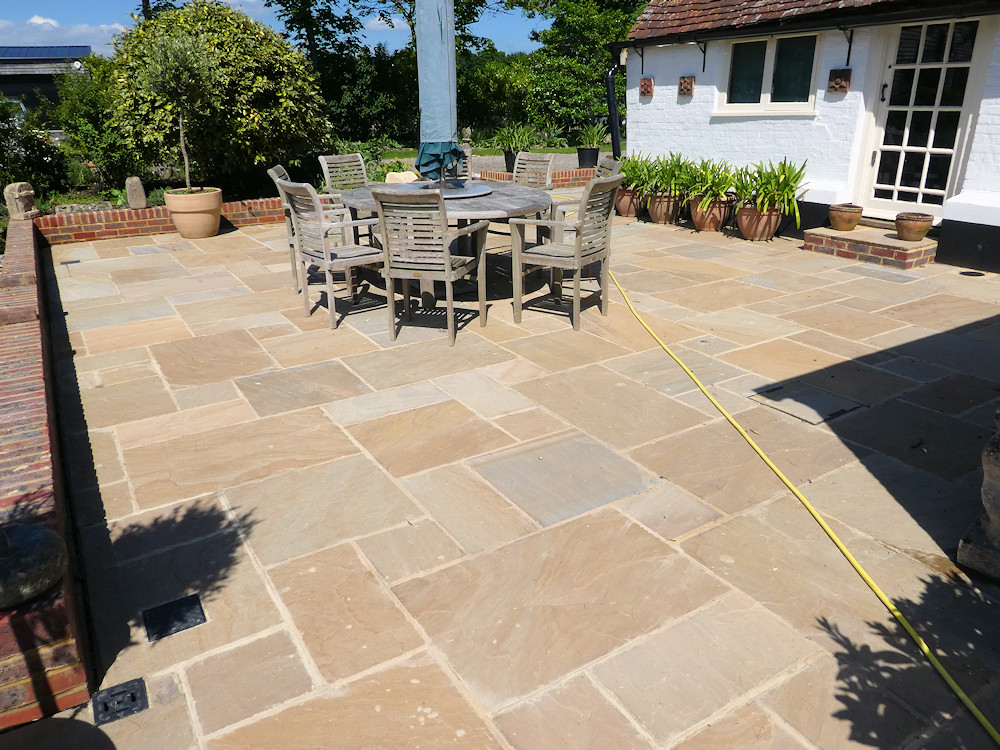 random layout patio