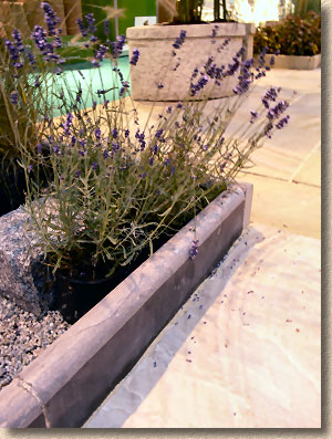 natural paving round top edgings