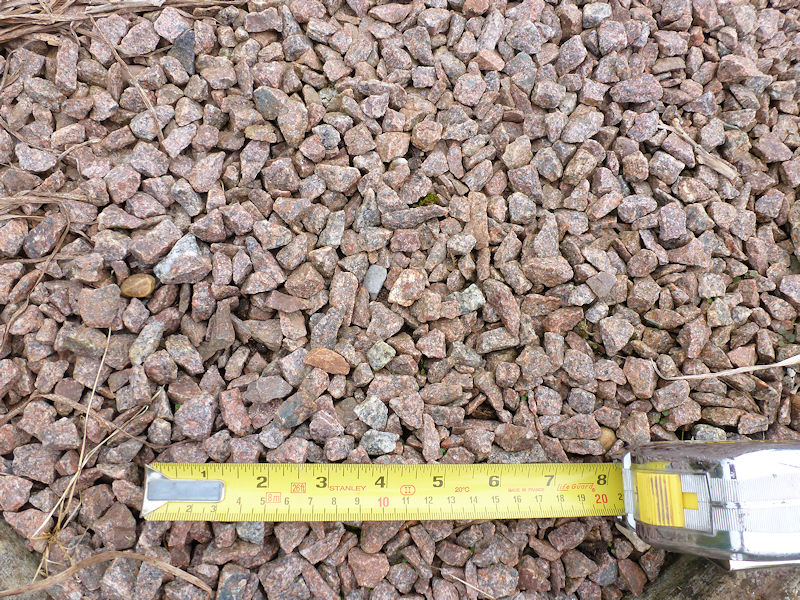 red granite 16mm gravel
