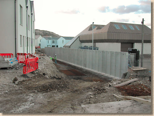 precast retainer groundwall