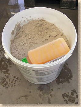 resin pail