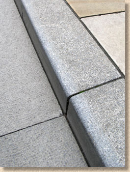 whinstone kerb