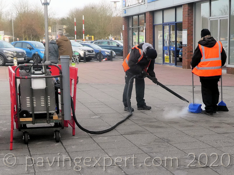 cleaning gum using steam