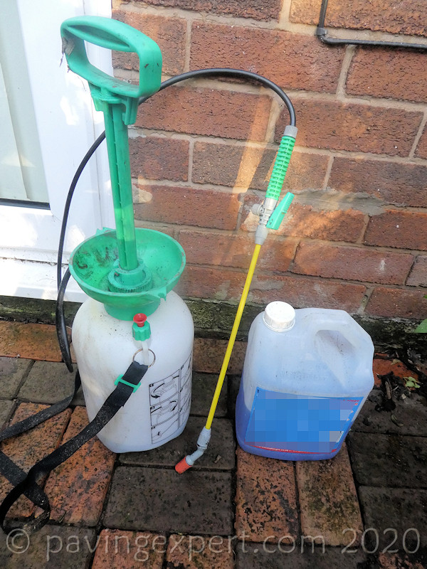spray kit for biocide treatment