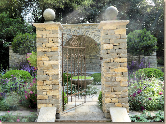 A Very English Garden A Very English Garden