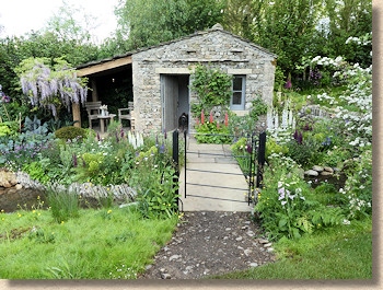 sandstone cottage