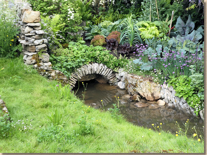 arched bridge arched bridge