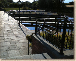 canalside paving