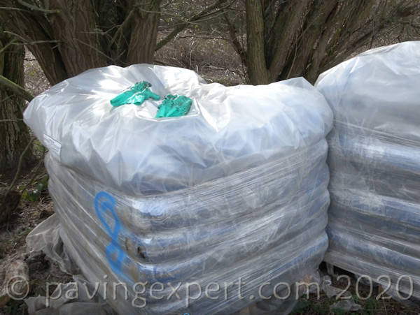 palletised aggregate bags