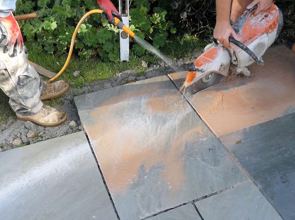 cutting flagstone