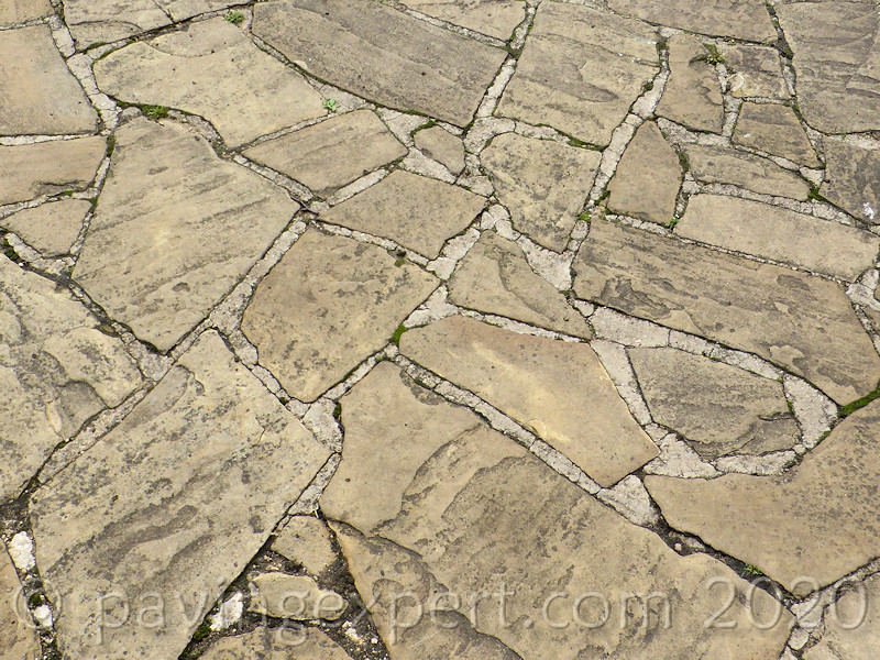 ctazy sandstone paving